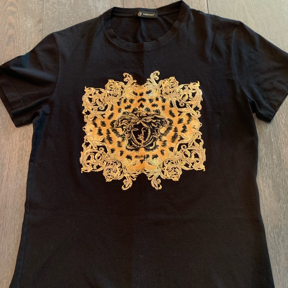 Versace Medusa Logo T shirt